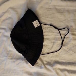 Lululemon Black Bucket Hat